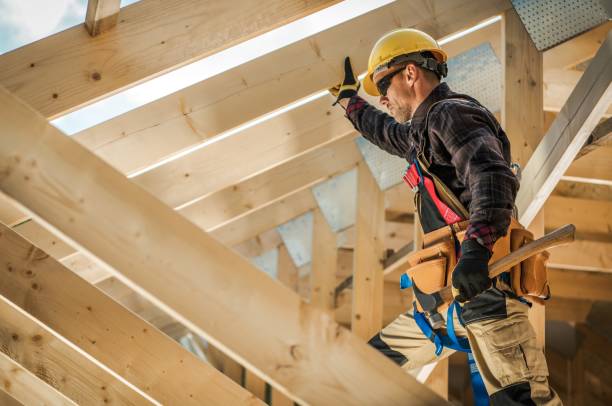 Roof Gutter Cleaning in Eagle Point, OR